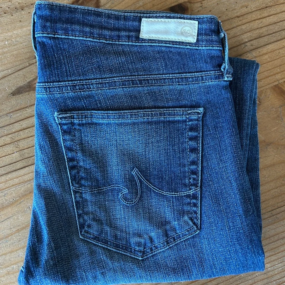 AG The Prima Mid-Rise Cigarette jeans 28R - Picture 1 of 4